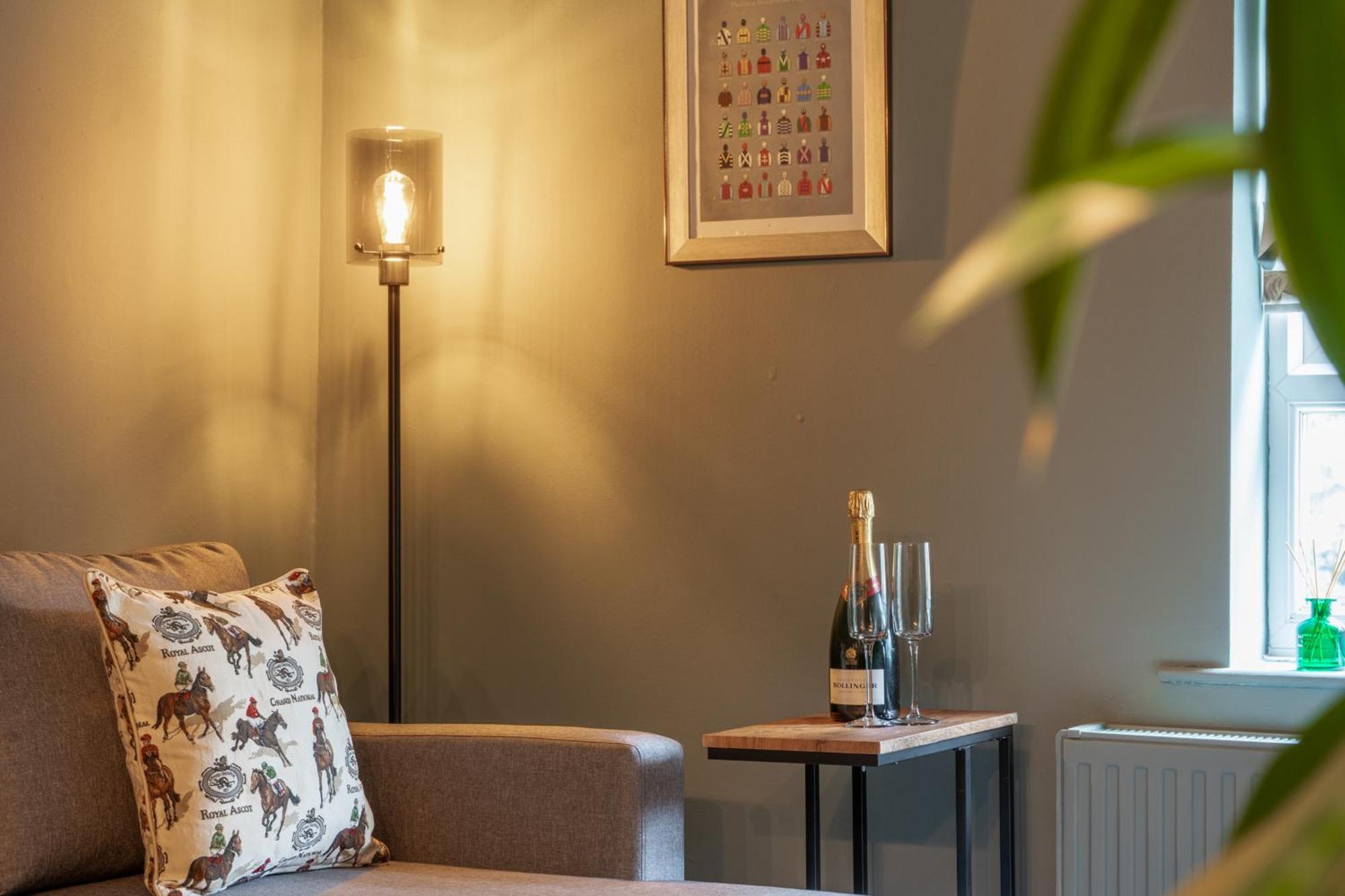 The Saddlers Apartment York Luaran gambar